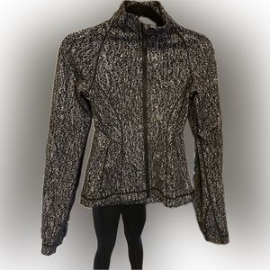 Lululemon Zip Up size Small